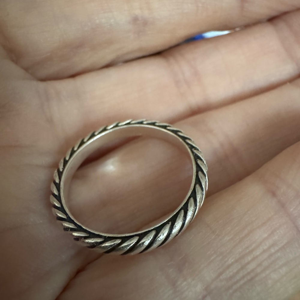 David Yurman Sterling Twisted Rope Accent Ring - Silver - Picture 2 of 3